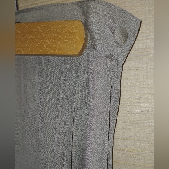 Express Grey A-Line Skirt ( 7) - Picture 6 of 11